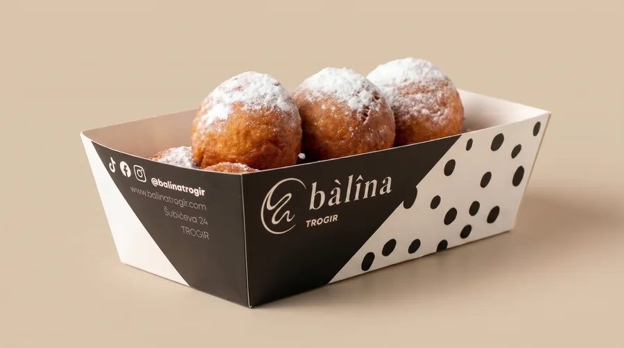 Bàlina fritule, klasične, posute šećerom u prahu